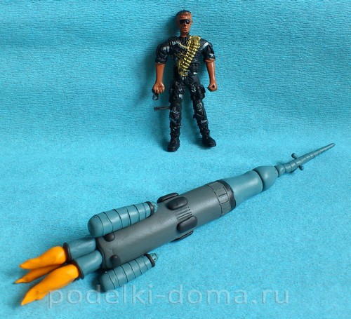 Ещё 2 ракеты &mdash; поделки из подручного материала