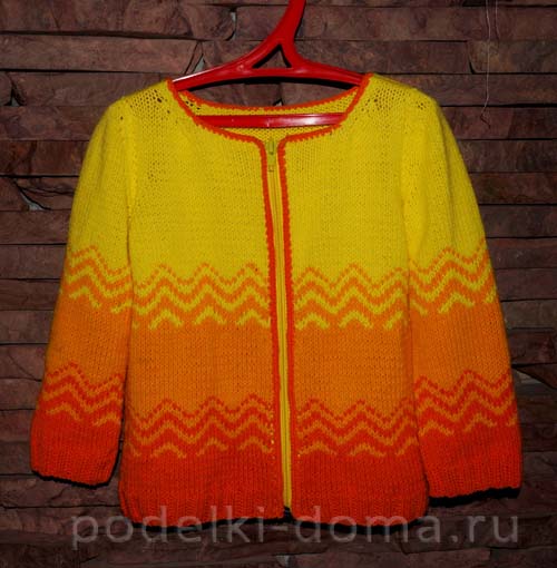 Кофточка для малышки, вязаная крючком