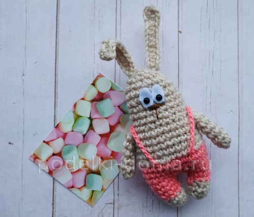 Милый вязаный утёнок Милый вязаный утёнок