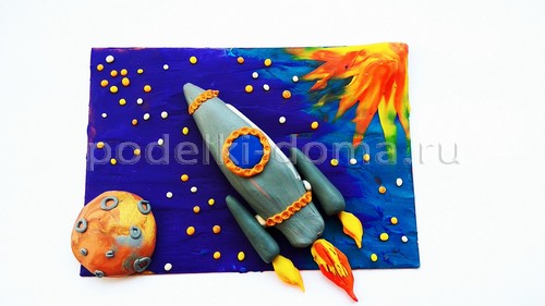 Ещё 2 ракеты &mdash; поделки из подручного материала