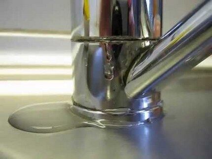 Замена картриджа в смесителе: инструктаж по замене старой детали на новую Замена картриджа в смесителе: инструктаж по замене старой детали на новую