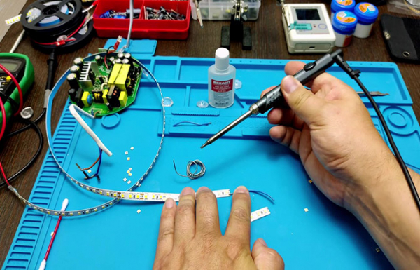 Как правильно паять светодиодную ленту: инструкция, правила, ошибки Как правильно паять светодиодную ленту: инструкция, правила, ошибки
