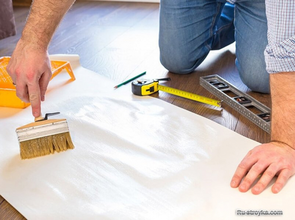 Как клеить виниловые обои на флизелиновой основе Как клеить виниловые обои на флизелиновой основе