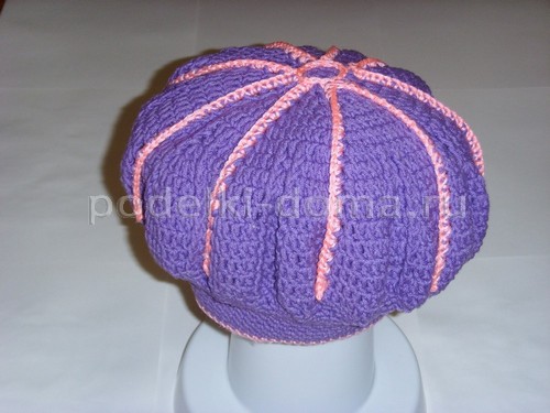 Берет, вязаный крючком