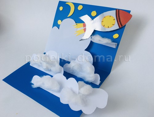 Ещё 2 ракеты &mdash; поделки из подручного материала