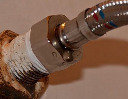 Как провести ремонт унитаза своими руками: разбор распространенных поломок