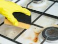 Как и чем отмыть решетку газовой плиты от жира и нагара: обзор эффективных домашних средств