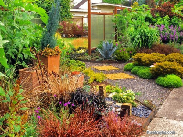 Обустройство палисадников (фото) Обустройство палисадников (фото)