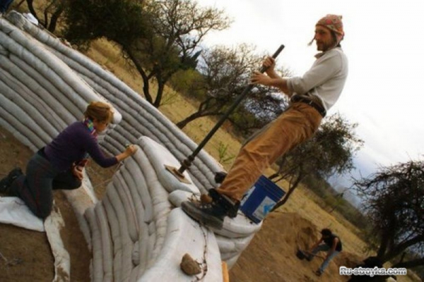 Строительство летнего домика без особых усилий и затрат. Фотографии.