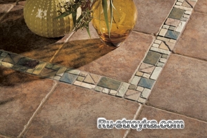 Укладка керамической плитки.