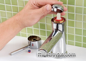 Замена картриджа в смесителе Замена картриджа в смесителе