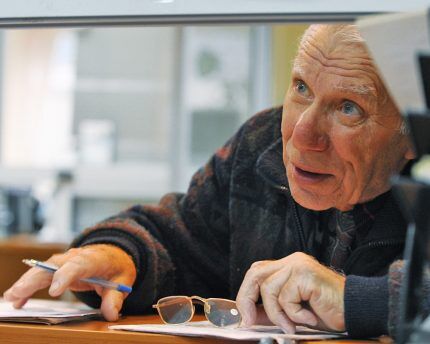 Бесплатная установка газовых счетчиков пенсионерам: какие льготы вам положены + как их получить