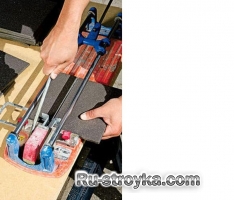 Как правильно и красиво уложить керамическую плитку на балконе.