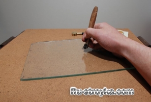 Как отрезать стекло. Как отрезать стекло.