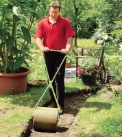 Изготовление садовой дорожки из коры. Изготовление садовой дорожки из коры.